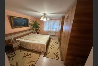 Casă cu 5 camere cu Canalizare în Muncitoresc - 8