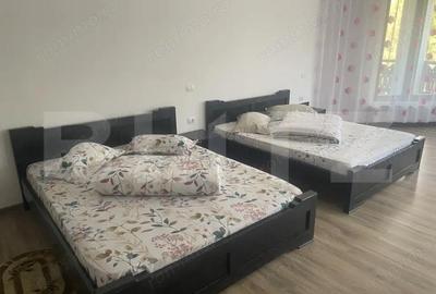 Spațiu comercial, de 1,800 mp, în Central - 2