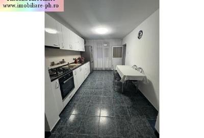 Casă individuală cu 4 camere cu Garaj în 9 Mai - 8