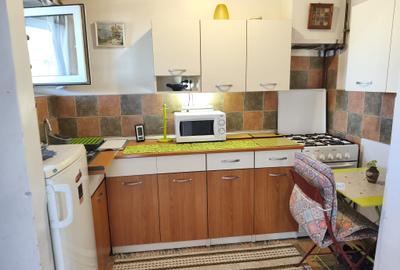 Garsonieră decomandată, mobilată în P-ța Muncii - 22