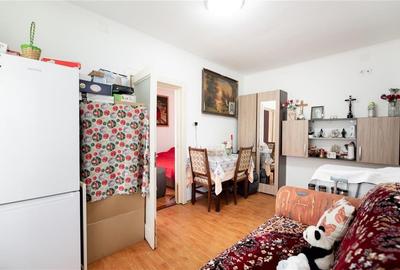 Apartament cu 2 camere semidecomandat în Valenta