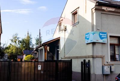 Casă individuală cu 3 camere cu Teren 290 Mp în Central - 1