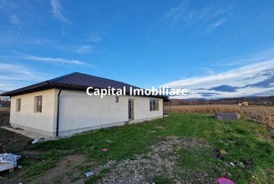 Casa de vanzare, Catalina, 3 dormitoare, 9 ari Comision 0% - 1