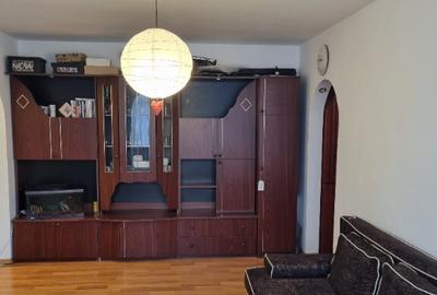 Apartament, 2 camere, Darmanesti