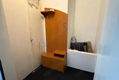 DAMBOVITA - 3 CAM - DECOMANDAT - ETJ.2 - CENTRALA - ZONA EXCELENTA - 7