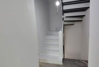 Casă cu 4 camere cu Teren 400 Mp în Bucium - 15