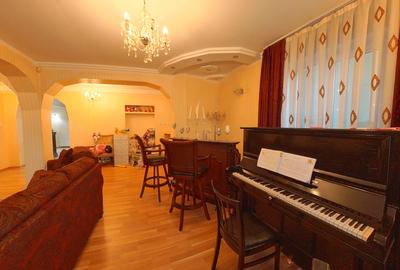 Casa exclusivista - zona centrala foarte cautata - cu 608 mp teren - 3