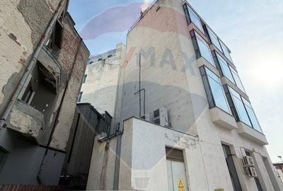 Birou, de 1,650 mp, în Unirii - 4