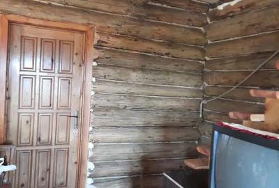 Casa din lemn rotund tratat 60mp pentru relocare - 5