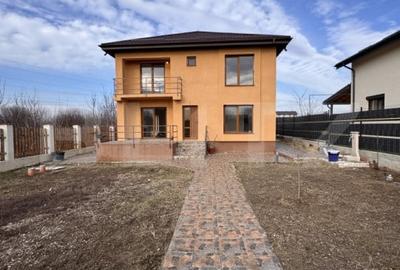 Vila 5 camere, 164 mp utili, 385 mp teren, Pantelimon