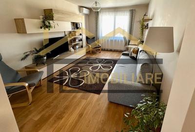 Apartament de 3 camere, 65mp,  garaj, zona Fortuna