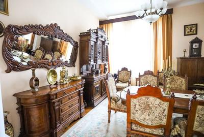 Apartament cu 3 camere decomandat, mobilat în Central