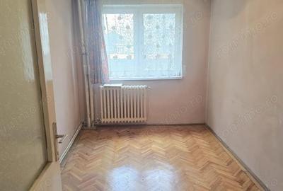 Vand apartament 2 camere decomandat in Deva, zona Gojdu, etaj 1 - 9