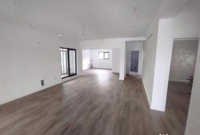 Casă cu 4 camere cu Teren 300 Mp în Central - 5