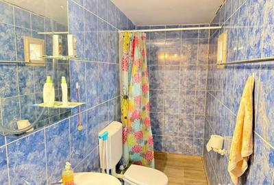 Casă cu 3 camere cu Canalizare în Central - 7