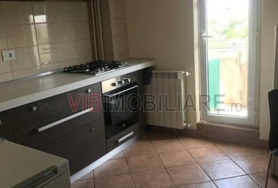 Garsonieră decomandată, mobilată în P-ța Alba Iulia - 3