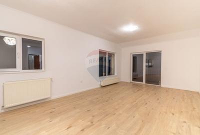 Apartament cu 2 camere de vanzare Floresti - 2