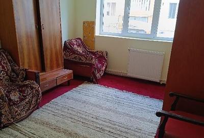 Apartament 2 camere etaj 1 - 10