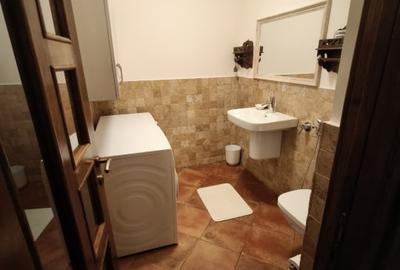 Apartament cu 3 camere decomandat, mobilat în Central - 20