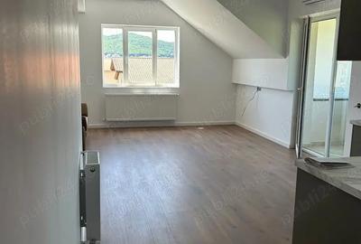 Apartament cu 2 camere semidecomandat în Central - 1