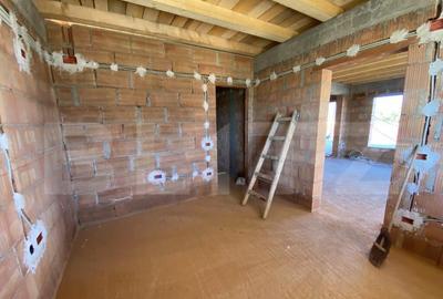 Casa de vanzare unifamiliala parter in suprafata de 125 mp u - 5