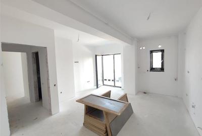 Apartament cu 3 camere semidecomandat în Exterior Sud - 2