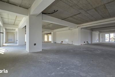 Spațiu comercial, de 40 mp, în Central - 5