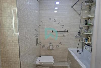 Apartament cu 3 camere decomandat în 13 Decembrie - 18