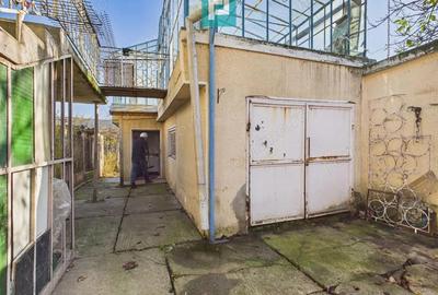 Casa+spatiu comercial in Ghioroc, vanzare in rate - 1