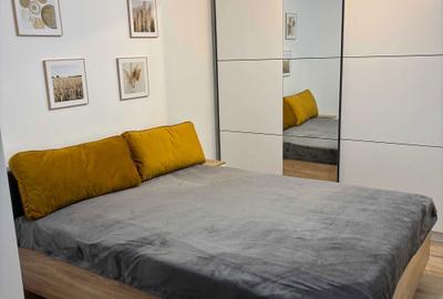 Apartament cu 3 camere decomandat în Est - 1