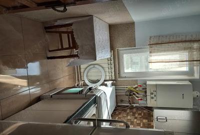 Apartament cu 2 camere decomandat în Micro 19