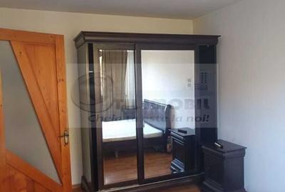 Apartament 2 camere, 52 mp, 3/4, Podu de Piatra - 96.000 euro ! - 3