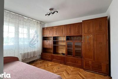 Apartament cu 3 camere decomandat, mobilat în Rogerius - 8