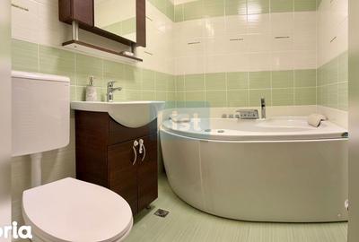 Apartament cu 4 camere decomandat în Mărăști