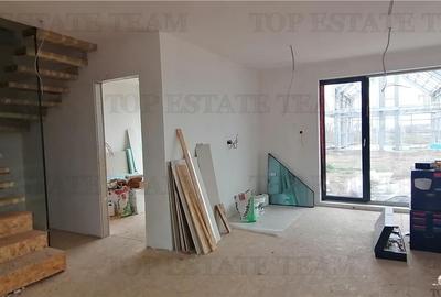 Casă cu 4 camere cu Teren 400 Mp în Afumați - 3
