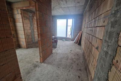 Duplex cu 5 camere cu Canalizare în Iris - 21