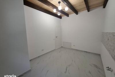 Apartament cu 4 camere în Grivița - 4