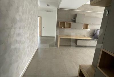 Penthouse cu 4 camere 120 mp si terasa 55 mp, zona centrala - 16