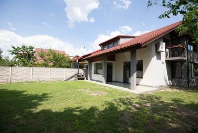Casă individuală cu 5 camere cu Garaj în Dumbrăvița - 2