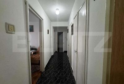 Apartament cu 4 camere semidecomandat în Central - 10