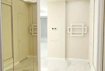 Apartament cu 4 camere în Central