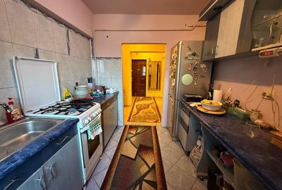 Apartament 2 camere in zona Gara Billa , 56 mp la etaj intermediar - 5