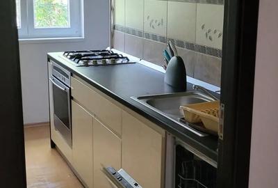 Apartament 3 camere Apusului de inchiriat - 1