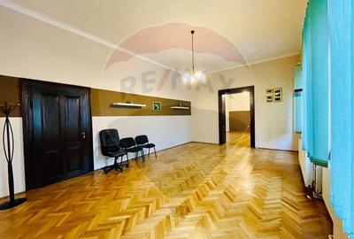 Birou, de 75 mp, în Central - 4