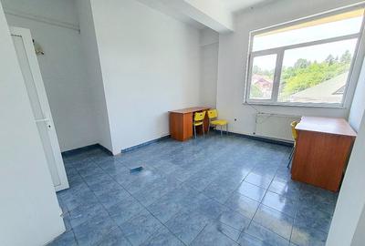 Birou, de 24 mp, în Central - 3