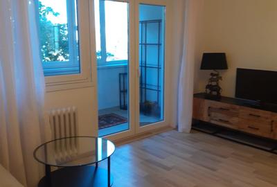 Piata Gorjului,bl.reabilitat,et.3/10,Renovat,prima inchiriere,mobilat utilat - 2