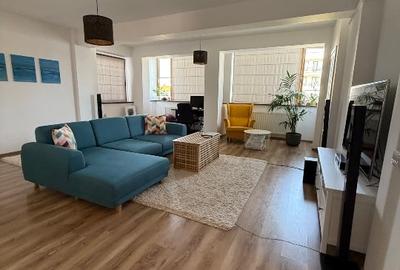 Apartament cu 3 camere semidecomandat în Central - 9