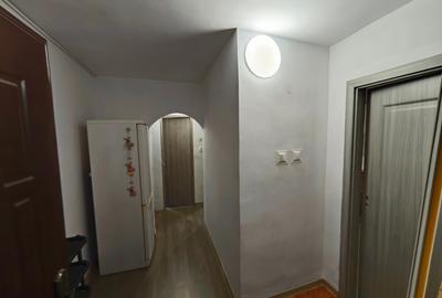 Vand apartament 2 camere decomandat - 6