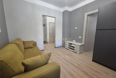 Apartament cu 2 camere decomandat în Universitate - 2