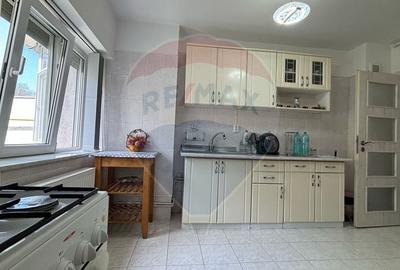 Apartament cu 2 camere de inchiriat Faleza Nord Constanta - 2